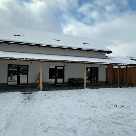 Apartment House With Sauna And Jacuzzi Svaety Kriz 3 Svaty Kriz Zewnętrze zdjęcie