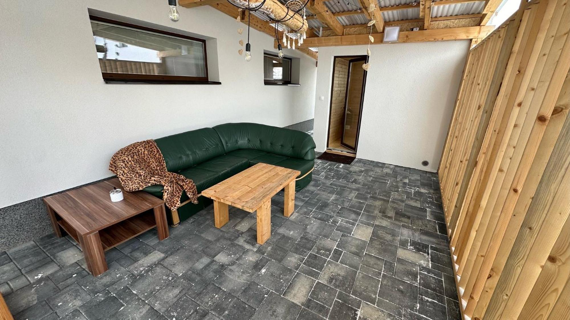 Apartment House With Sauna And Jacuzzi Svaety Kriz 3 *