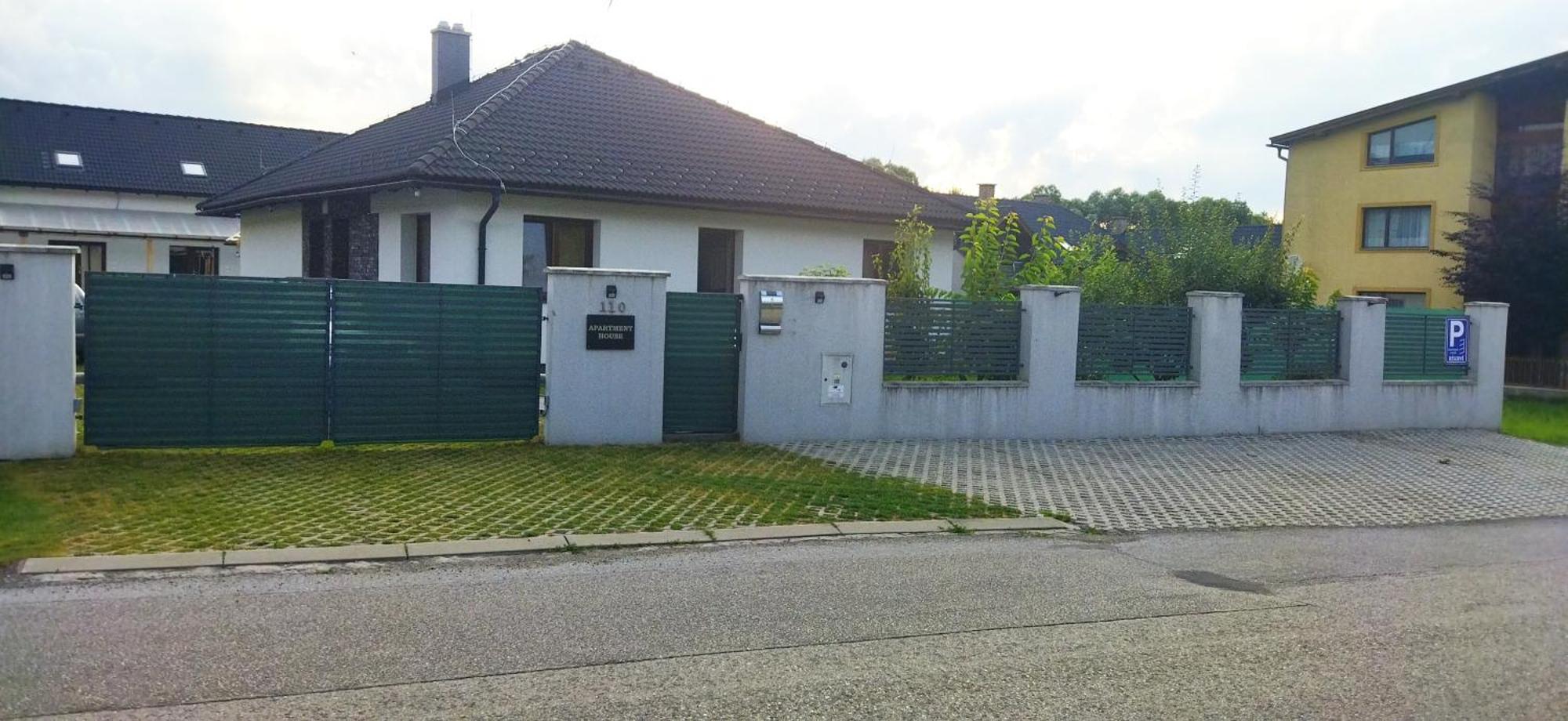 House With Sauna And Jacuzzi Svaety Kriz 3